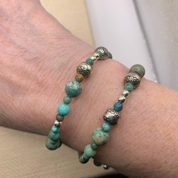 Sincerely Southwest Sterling Silver Turquoise Coil Bracelet - Picture 3 of 8